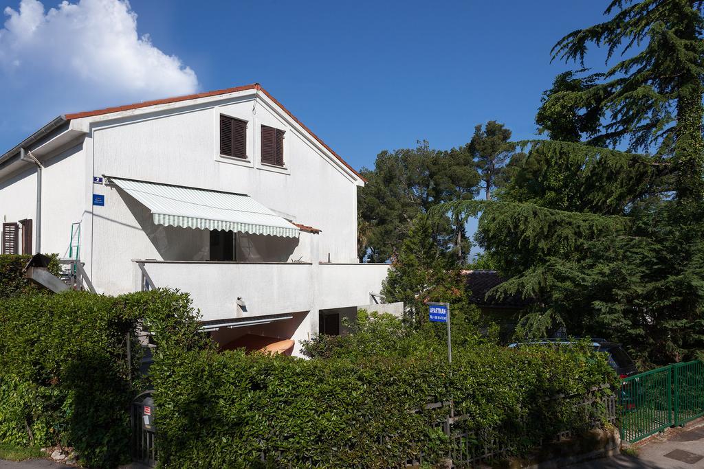 Apartment Pejnovic Malinska Εξωτερικό φωτογραφία